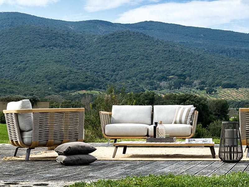 Henry Hall Designs outdoor living set